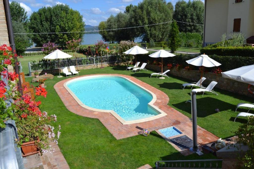Appartamento Lago Trasimeno - Torricella Pg Экстерьер фото